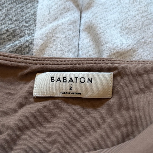 BABATON CONTOUR SQAURE NECK LONG SLEEVE BODYSUIT - Picture 3 of 5